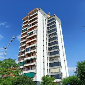 El Polígono, ejemplo de rehabilitación de viviendas con ayudas europeas: 6.000 euros para ahorrar un 60% de energía