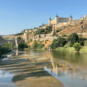 Los alcaldes de Toledo y Aranjuez comparten su "preocupación" por la situación del Tajo y demandan más agua