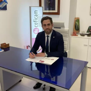 Javier Merino: "Debe entenderse la importancia de la Fisioterapia para que el sistema sanitario sea más sostenible y eficaz"