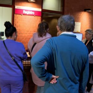 Registran 60 firmas ante Fomento para paralizar desahucios "por impago de alquiler" en la calle Río Yedra del Polígono