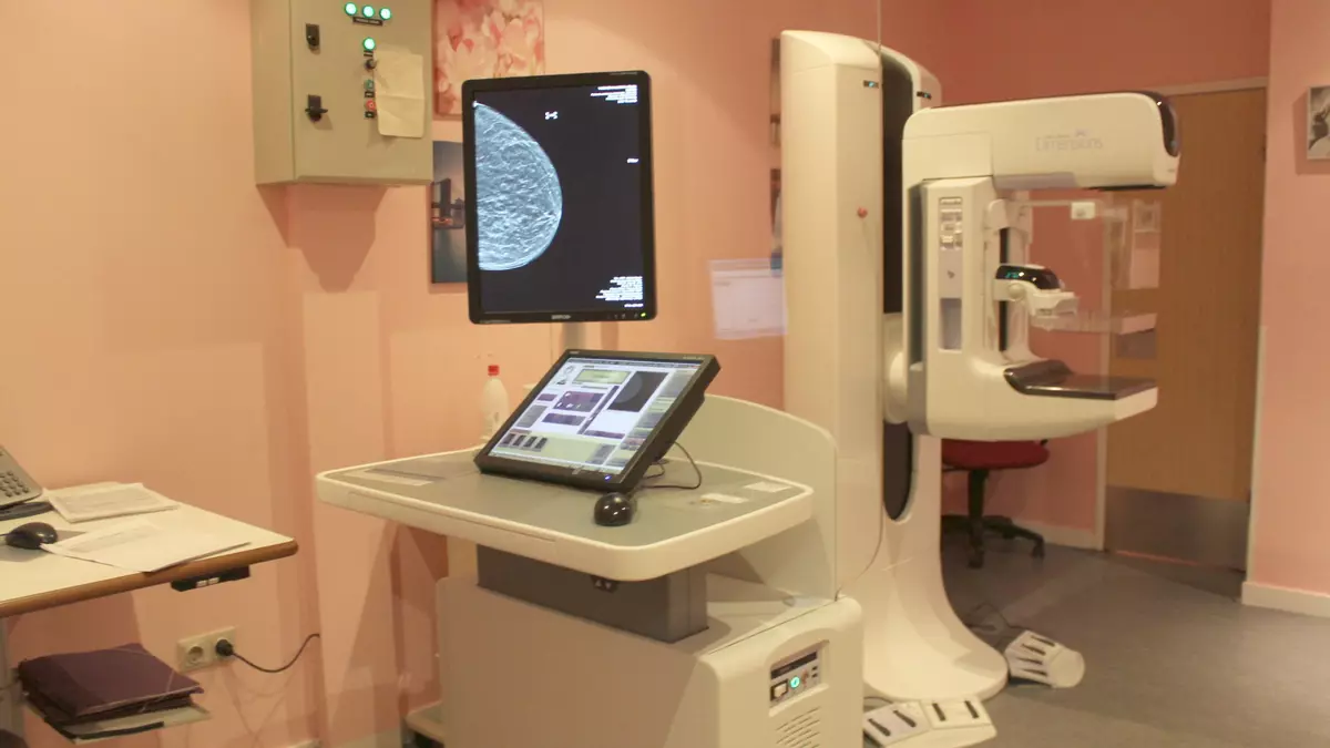 La empresa que dejó tirada a la Junta con las mamografías en Talavera no pagó a los trabajadores, según CCOO