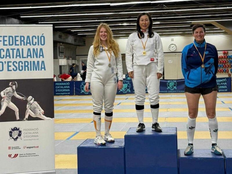 El club de Esgrima Toledo consigue el bronce en Barcelona gracias a Katerina Labanicova