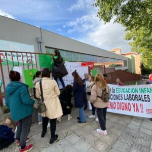 Las trabajadoras de las escuelas infantiles del Ayuntamiento de Toledo irán a la huelga si no cobran el salario que les adeudan