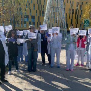 Los TCAE, de huelga en Toledo: "Estamos en un grupo profesional que no refleja nuestro trabajo real"
