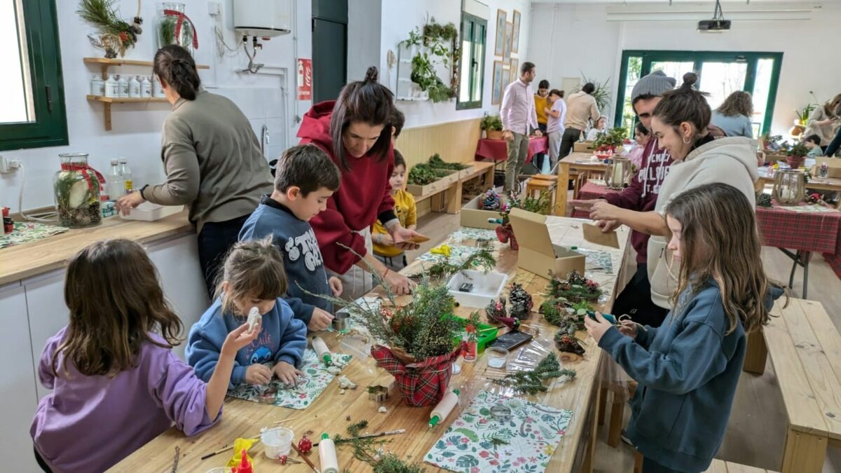 El Vivero Educativo Taxus ofrece un taller gratuito para crear adornos navideños sostenibles en Toledo