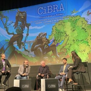 'Solo pienso en ti', el documental de la canción de Víctor Manuel que pone en pie al Teatro de Rojas de Toledo